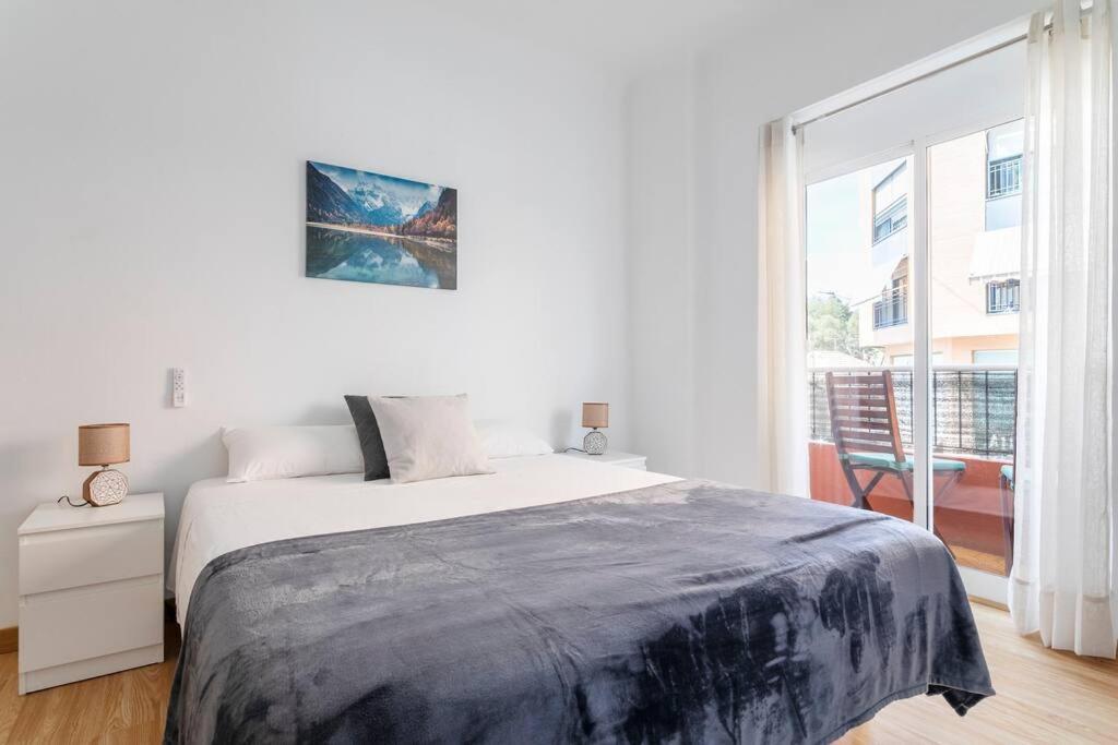 Encantador Apartamento De 3 Habitaciones Con Balcon Alicante Ngoại thất bức ảnh