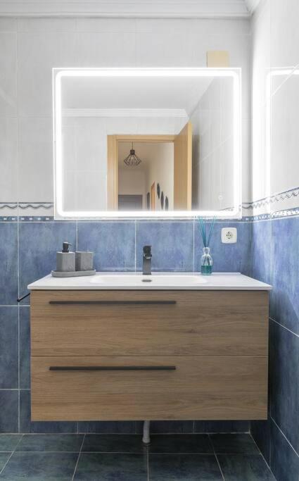Encantador Apartamento De 3 Habitaciones Con Balcon Alicante Ngoại thất bức ảnh